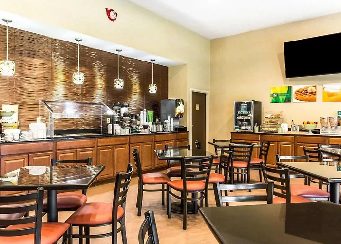 Quality Suites Hickory South
